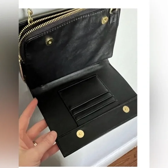 Steve Madden Crossbody Bag - Picture 4 of 13